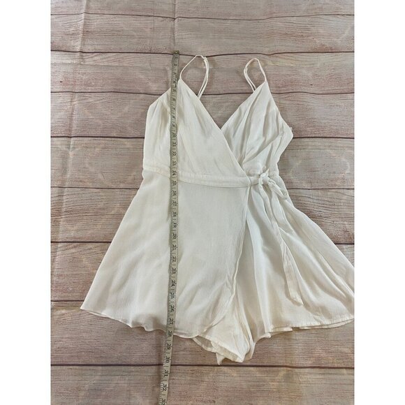 Lulu's Women's White Strappy Cross Front Romper - Small - Picture 5 of 14